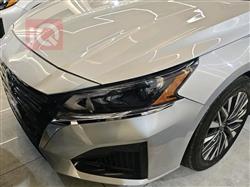 نيسان ألتيما